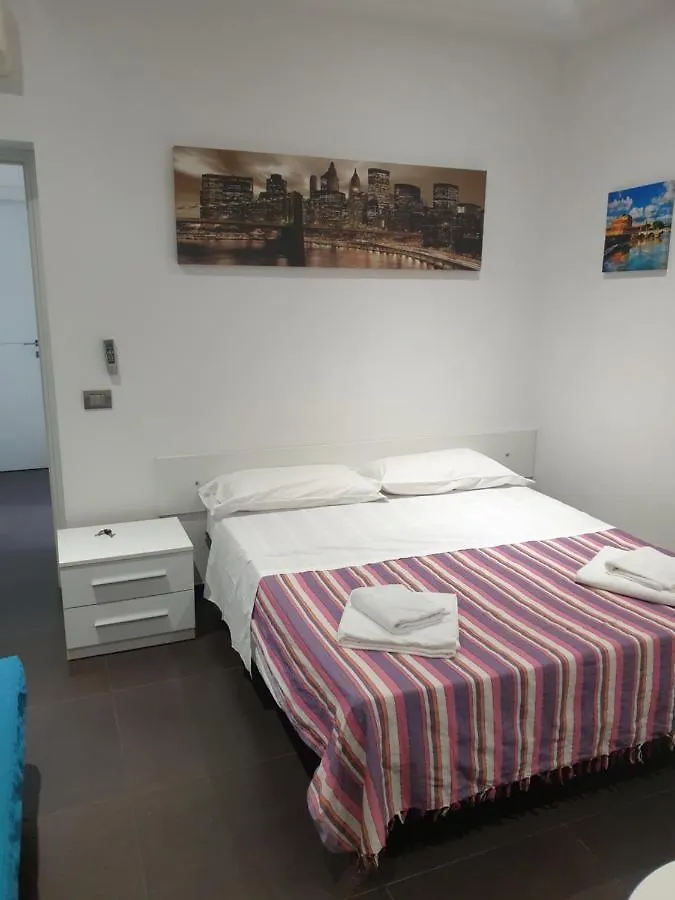 Guest house hello Roma 2 Italia